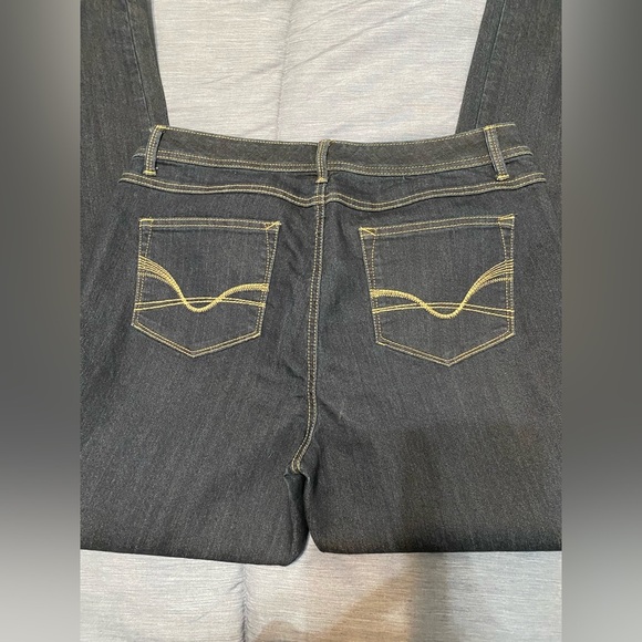 Women's Blue Jeans size 14 - Picture 6 of 6